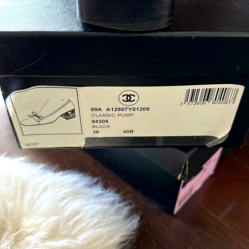 Very comfortable pumps, with box